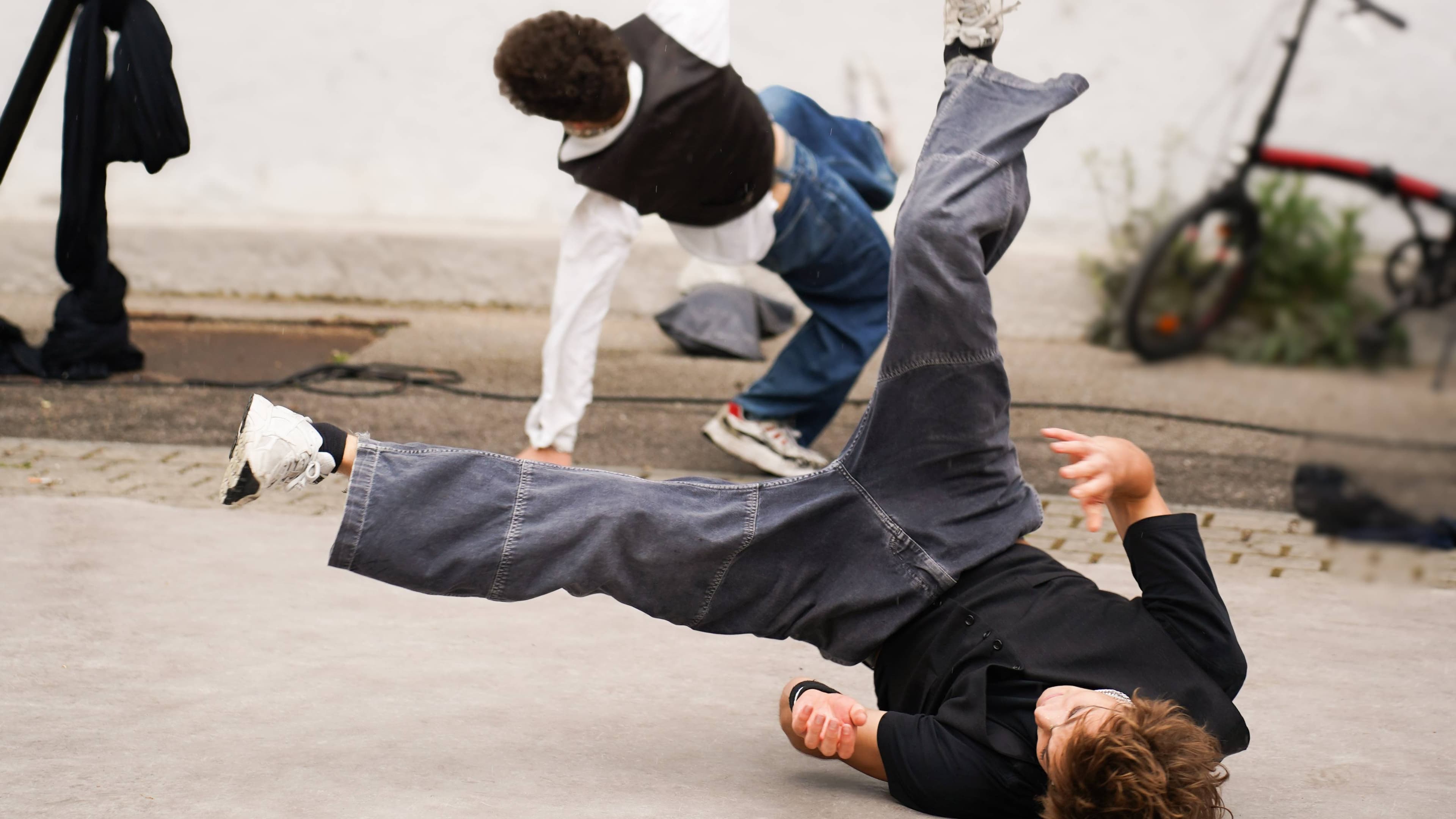 Outta Space - Party Service